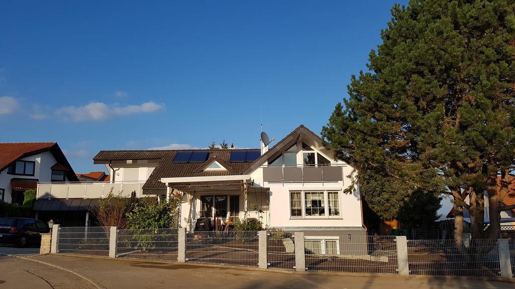 Haus Lindengarten Ofterdingen Bagian luar foto